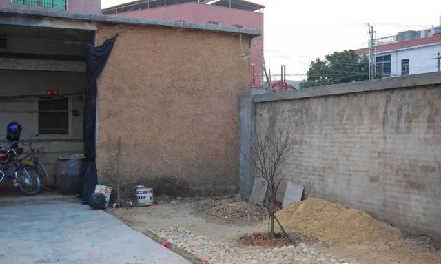 那些从阿里辞职去开民宿的人，后来都怎么样了？