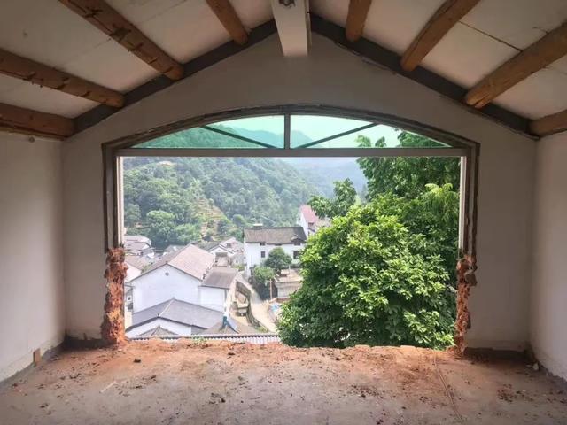 那些从阿里辞职去开民宿的人，后来都怎么样了？