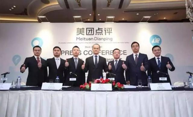 阿里既然这么有钱，为什么不能通过资本市场收购拼多多，美团