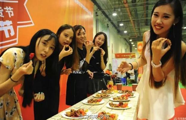 三只松鼠的欢乐和周黑鸭的“冷清”：强弱是偶然，万亿赛道仍期待