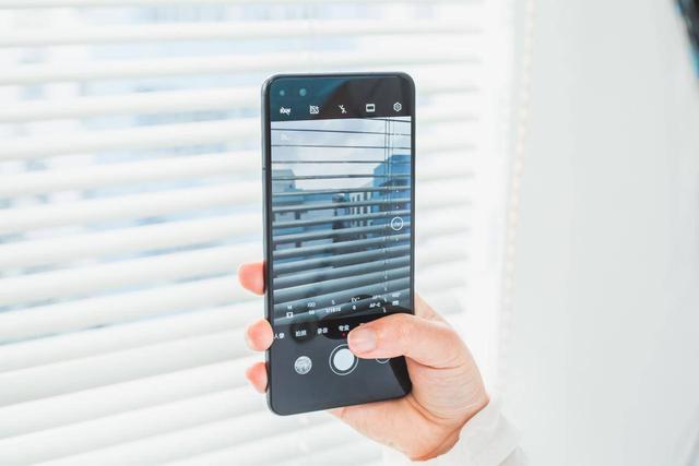 为什么我要建议你买华为P40 Pro，而不是已经降价的Mate 30?