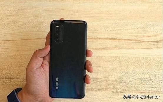 买不到低价高配的手机？那是因为你没遇到这三款