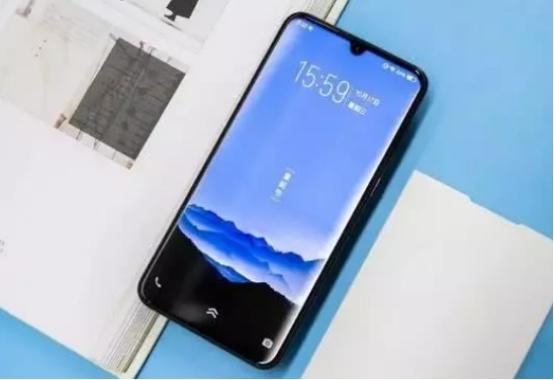 6月份值得购买的千元机，原来是这几部，高手一般这么买