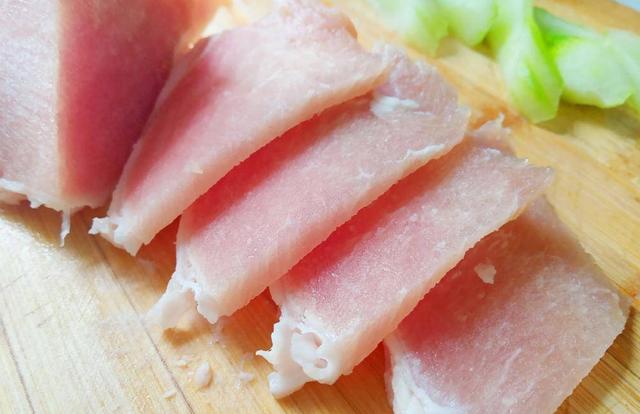 吃出“恋爱般”的感觉，东芝智能微烤一体机ER-T16CNW上手体验