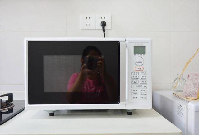 吃出“恋爱般”的感觉，东芝智能微烤一体机ER-T16CNW上手体验