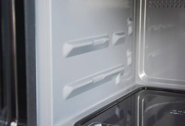 吃出“恋爱般”的感觉，东芝智能微烤一体机ER-T16CNW上手体验