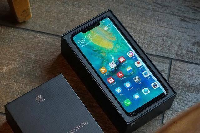 华为首批钉子户有福了，这些机型的升级都安排上了