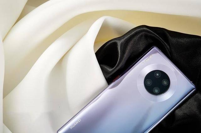 终于等到了，华为顶级旗舰花式“降价”，新用户有福了