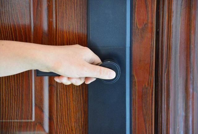 德施曼T91P智能锁深度体验：尽显高端智能，将安全进行到底