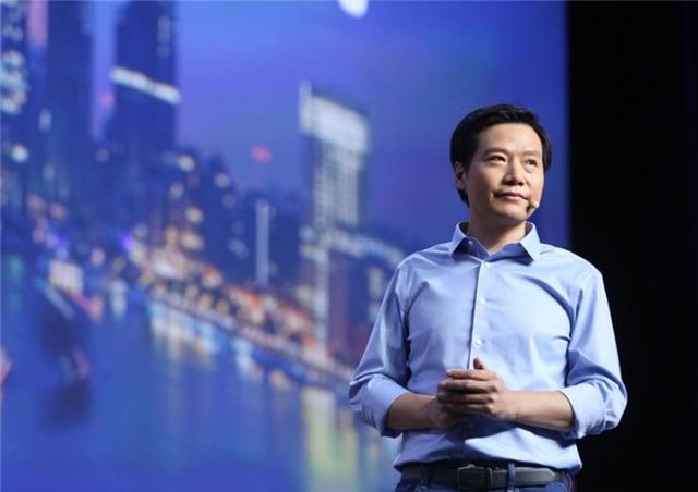 同样是给母校捐款，为啥雷军却比马云少一块钱？原因很简单