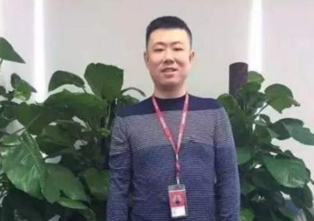 京东001号员工，曾跟随刘强东啃馒头、摆地摊，如今却成了这样