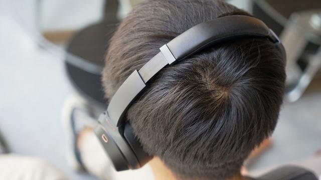 索尼WH-1000XM3测评：超强主动降噪，为耳朵打造独享moment