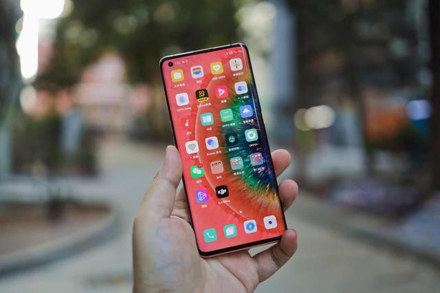 Find X2 Pro在国外一机难求，国内用户表示24期免息真香