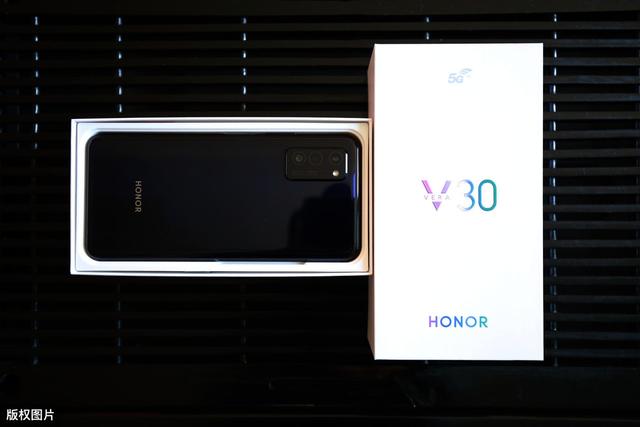 荣耀X10系列确定5月20日发布，也许这会是今年的千元机标杆！