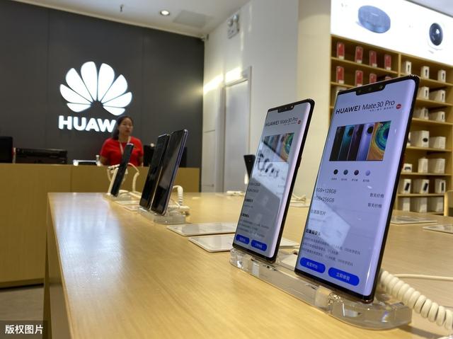 为什么OPPO和vivo这两年几乎没有爆款手机？而且销量下滑？