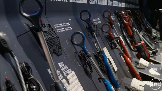 小米劲敌！美国高销量手持吸尘器，有它能节省 70% 清洁时间