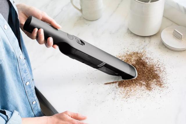小米劲敌！美国高销量手持吸尘器，有它能节省 70% 清洁时间