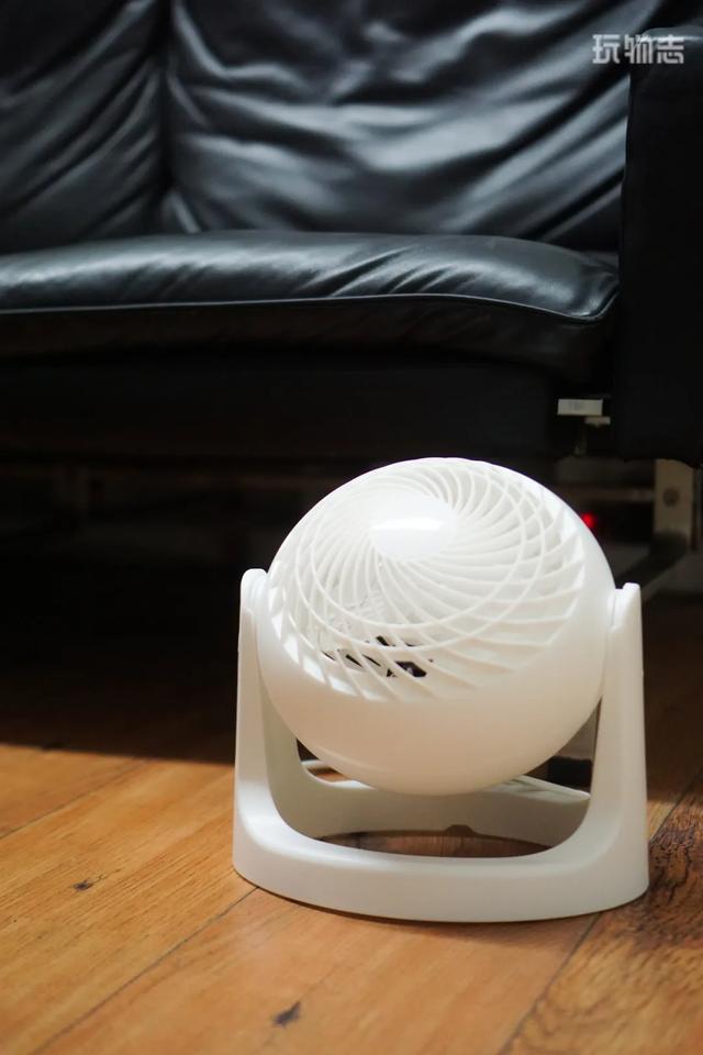 性价比超格力！百元级的日本老牌！睡觉、办公有它超凉