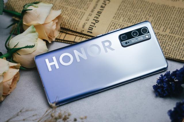 凭借高颜值成当下最佳选择，荣耀30系列销量霸榜618多平台