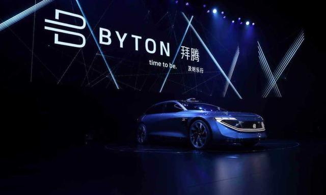 罗永浩做直播比卖锤子手机过瘾，苹果向安卓妥协