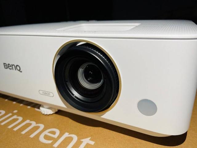 明基TH685 120Hz低延迟游戏投影机试用体验