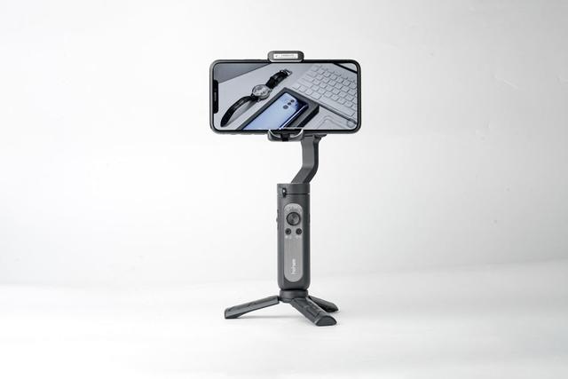 iSteady X全新固件升级,新增组合键切换工作模式