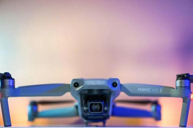 大疆 Mavic Air 2：真枯燥，又是一款“最佳无人机”