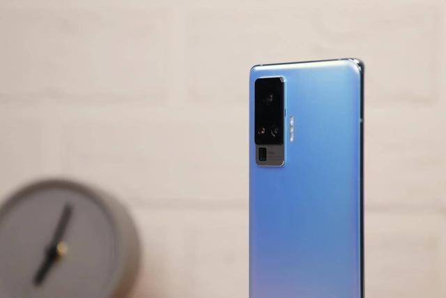 vivo X50 Pro综合评测：颜值党与拍照党的首选