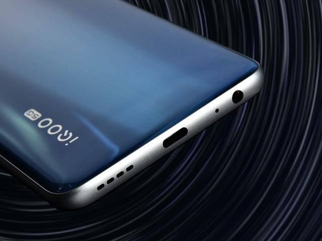 iQOO又一款新机曝光，高刷新率＋超大电池，你想要的它都有