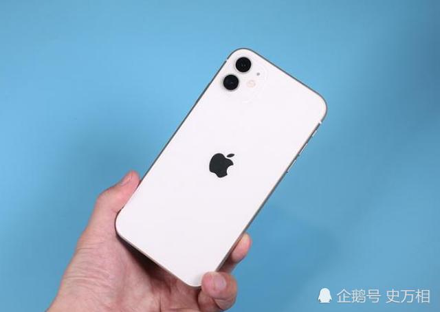 iPhone11拿下第一！网友：国内用户变了，不再支持华为？