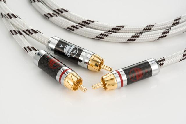 家庭影院功放连接低音炮，使用的同轴线有哪几种选择呢？金枪鱼发