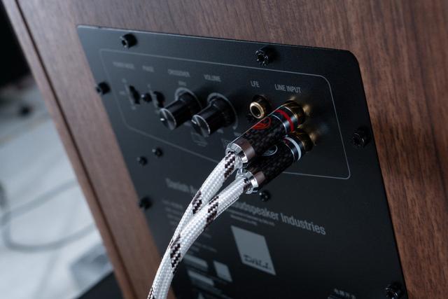 家庭影院功放连接低音炮，使用的同轴线有哪几种选择呢？金枪鱼发