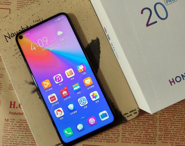 从3199跌至2199，从高端市场跌到低端市场，麒麟980+128GB