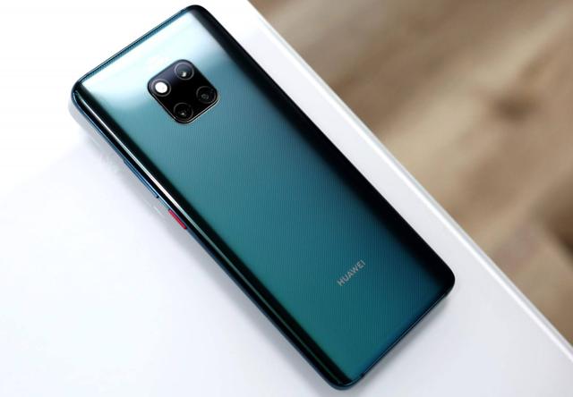 华为正式宣布Mate20系列全线升级EMUI10.1最新版，有你的手机吗？