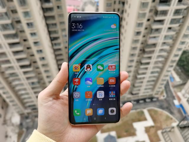 雷军爆发了，小米再发1亿补贴券，买到就是赚