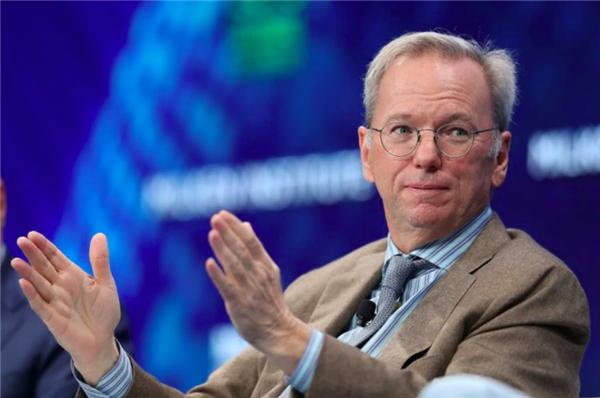 谷歌董事长施密特退休后，当起了美国军方的硅谷买办