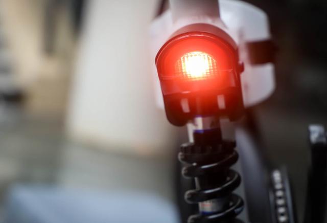 小米“迈凯伦”级电动车！续航80公里，陆家嘴金融男：上班不迟到