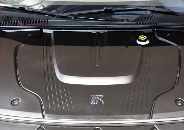 王传福豁出去了，新车比奥迪A7酷炫，零百3.9S+四驱，配真皮沙发