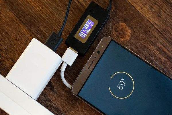 华为手机里最危险的设置,学会这一招,手机还能再战三年