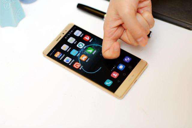 华为居然有6种截屏方法，你会哪几种呢？会3种以上的几千钱没白花