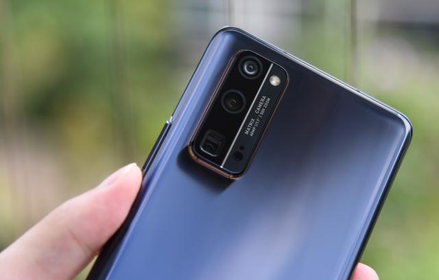 从4399跌到4089,从高端市场跌到中端市场,网友:终于等到了