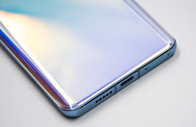 从5488跌到3388,从高端市场跌到中端市场,网友:终于等到了