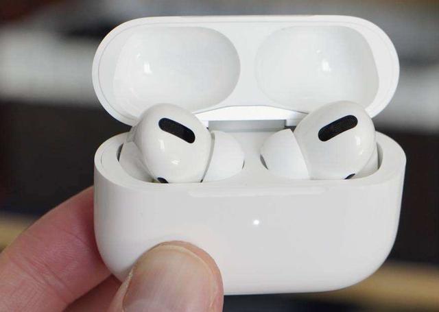 数亿果粉始料未及!苹果9日正式官宣,网友:太良心了