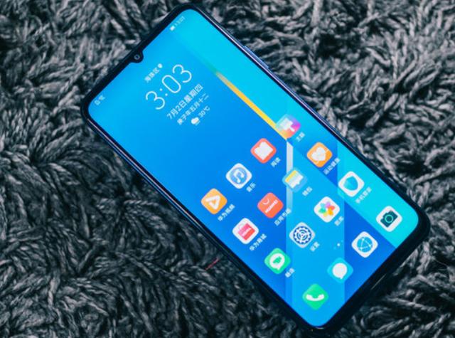 数亿花粉始料未及!荣耀2日正式宣布,网友:太良心了