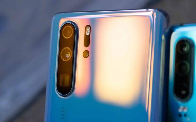 50倍变焦仅3488元，还有麒麟980+40W，网友：终于可以捡漏了