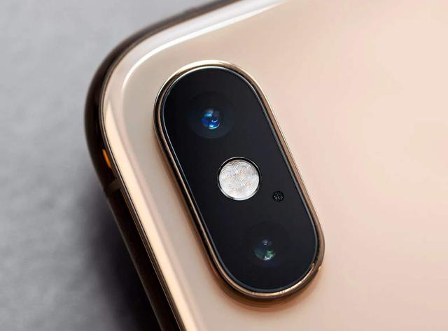 大降4300元，库克彻底妥协了，网友：不考虑iPhone 11了