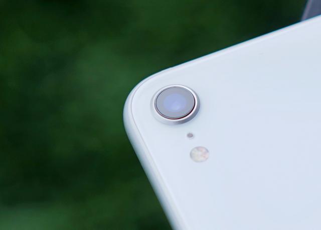 从3299跌到2899，最便宜iPhone诞生，4.7英寸+iOS13