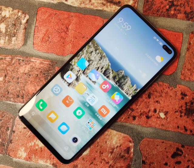 雷军爆发了，5G全网通+4500mAh仅1799元，买到就是赚