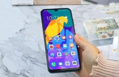 真的撑不住，荣耀Play4T Pro跌至新低价，4G或要成为过去式！