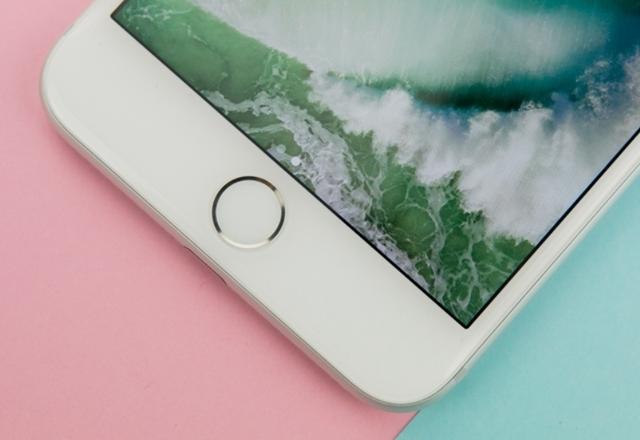 从高端跌至中端，从7188跌至3499，苹果旗舰也能很便宜！